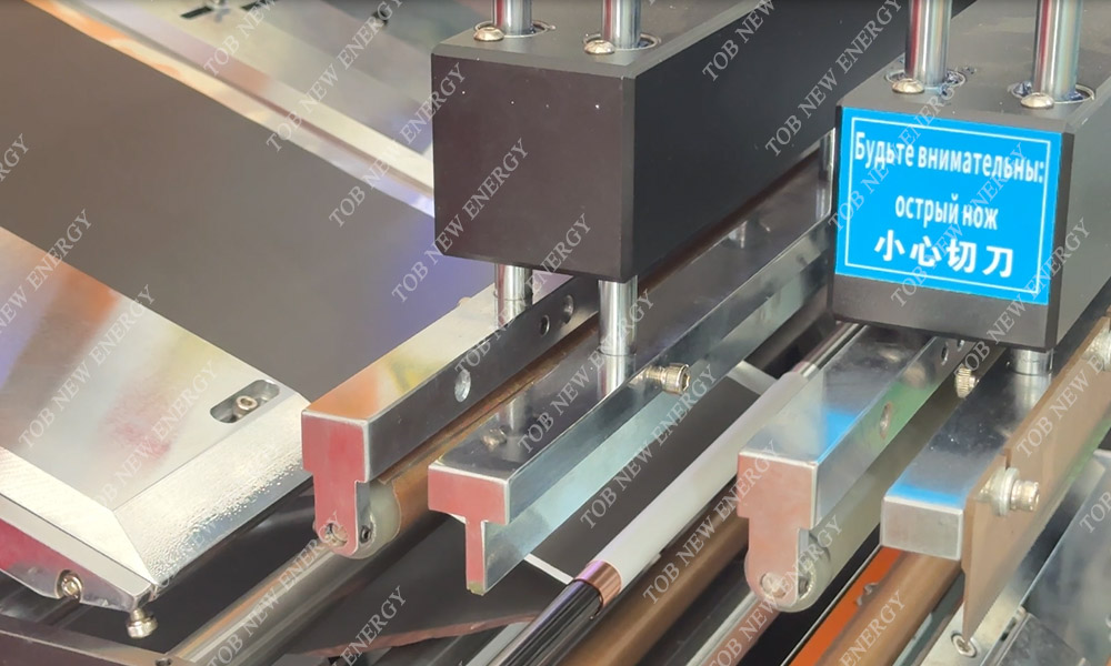 圆柱电池半自动卷绕机