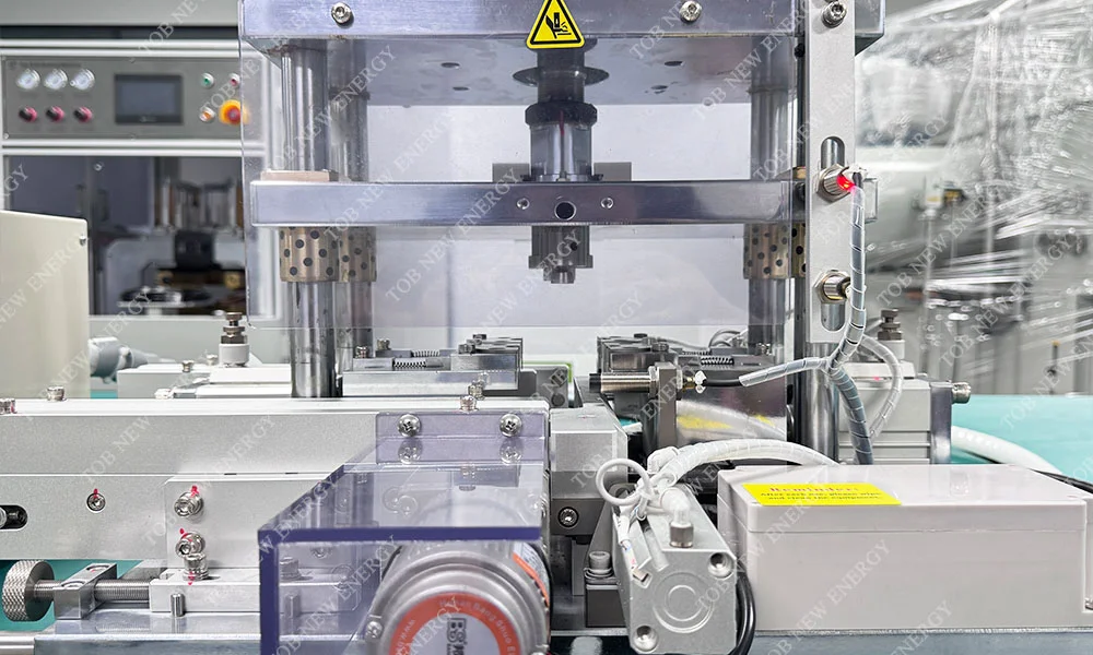 自动圆柱封口机